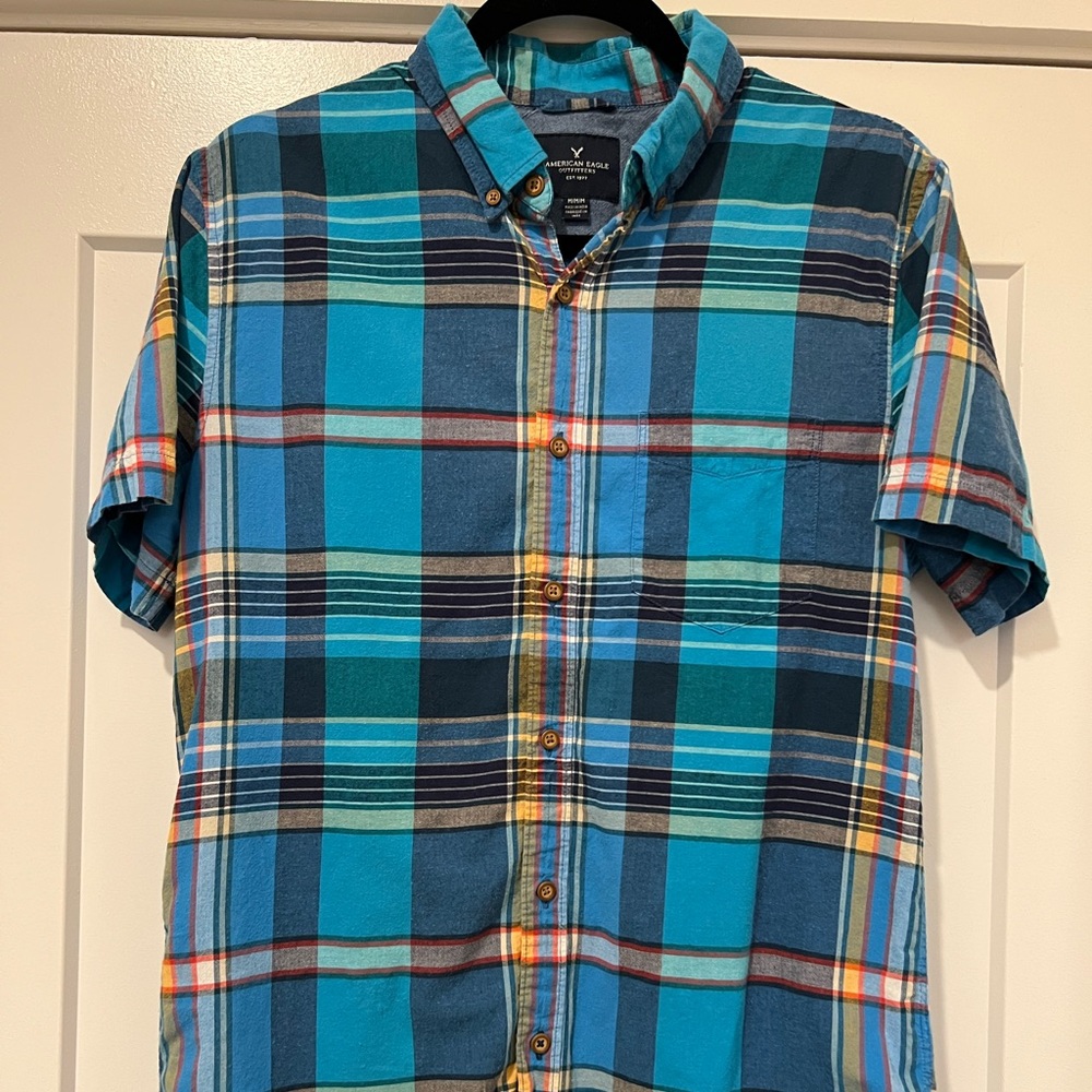 American Eagle plaid button up